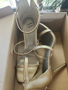 Wolverine Metallic Gold Patent Strappy Stiletto Sandals
